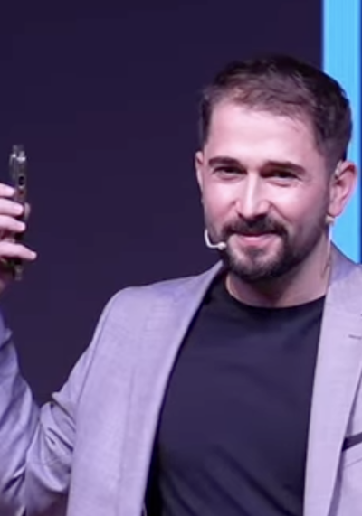 Doruk Yalcinsoy - AI Agent Builder